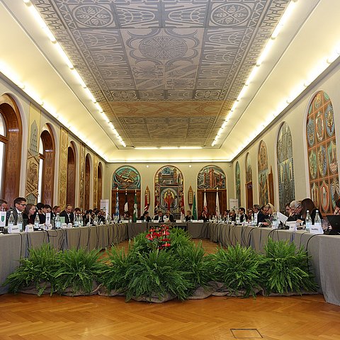 � Autonome Provinz Trient ARGE-ALP-Regierungschefkonferenz