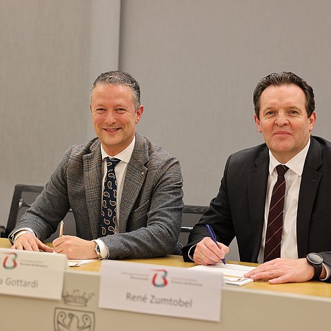 � Presseamt Trentino Euregio: Grenzüberschreitende Zusammenarbeit in Verkehrsfragen wird fortgesetzt und vertieft