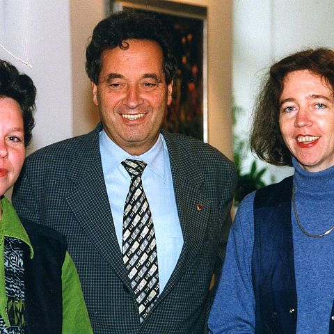 historisches Foto mit den drei Personen nebeneinander