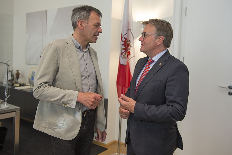 Erstes offizielles Arbeitsgespräch zwischen LH Günther Platter und dem desgnierten Bürgermeister Georg Willi.