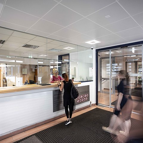 � Land Tirol/Simon Rainer Erweiterte Amtstage in den Bezirkshauptmannschaften auch 2026