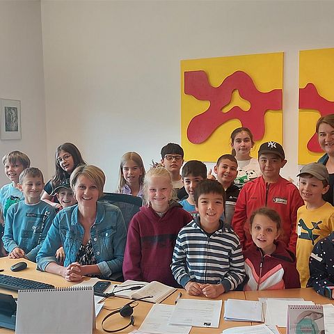 Besuch der VS Reutte, Mehrstufenklasse 2 mit Lehrerin Katharina Kandler