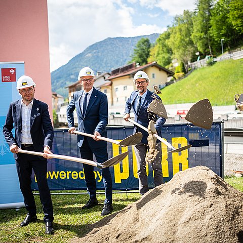 � Land Tirol/Fitsch Millionenprojekte durch Gemeinde-Investitionsfonds