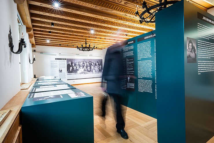 © Land Tirol/Christanell Aufnahmen der Ausstellung im Landhaus.