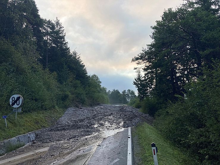 Foto Straße mit Mure 