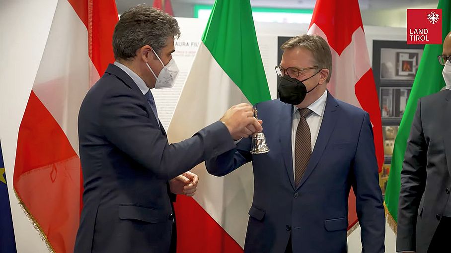 Übergabe der Arge Alp Präsidentschaft von der Lombardei an Tirol