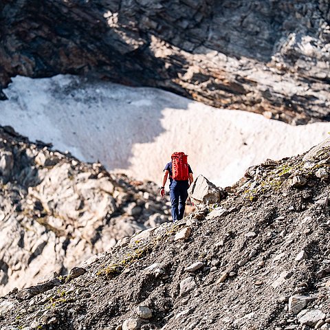 � Land Tirol/Christanell Sicher unterwegs beim Wandern in den Bergen