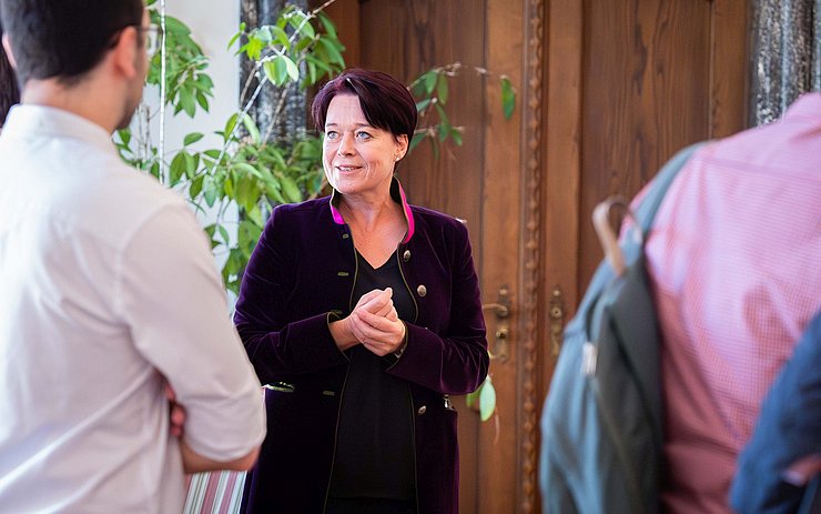 © Land Tirol/Christanell Auch Landtagspräsidentin Sonja Ledl-Rossmann durfte viele Gäste im Landtag begrüßen.