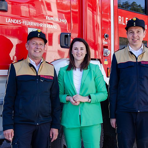 � Land Tirol/Pölzl Bilanz 2025: 21 Millionen Euro für Tirols Feuerwehren