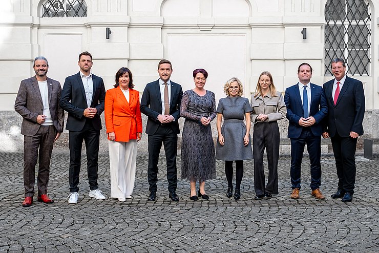 Die Mitglieder des Obleuterates (v.li.): KO Markus Sint, KO Gebi Mair, KO Birgit Obermüller, VP Dominik Mainusch, LTPin Sonja Ledl-Rossmann, VPin Elisabeth Blanik, KO Elisabeth Fleischanderl, KO Markus Abwerzger und KO Jakob Wolf