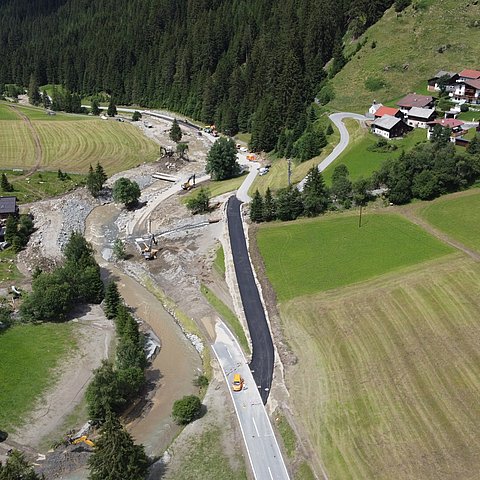 � Land Tirol Ersatzstraße für zerstörte Pitztalstraße errichtet