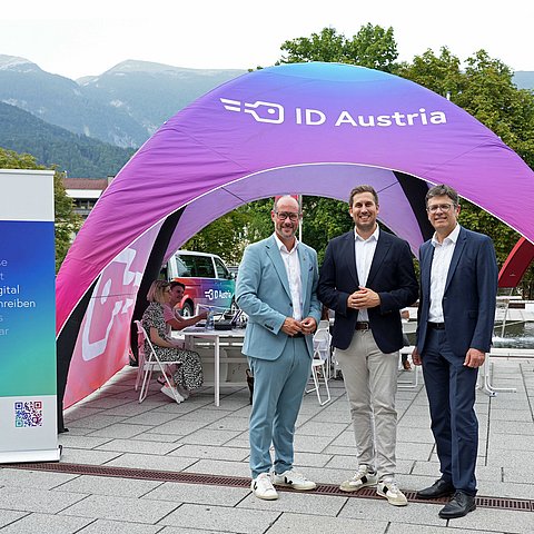 � Land Tirol/Pichler Tiroler Digitalisierungsprojekt begeistert über Landesgrenzen hinweg