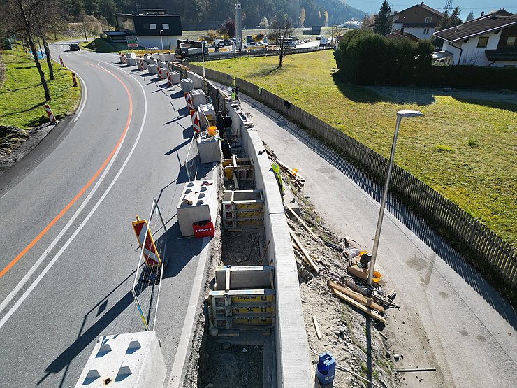 Bauzustand mit eingeschalten Querriegeln.