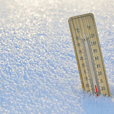 � Shutterstock.com Bevölkerungsinformation: Eisige Temperaturen in Tirol