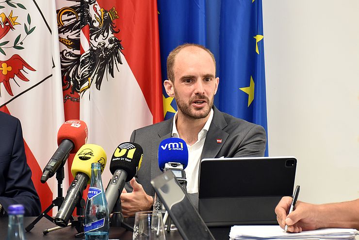 Florian Tursky während dem Pressegespräch